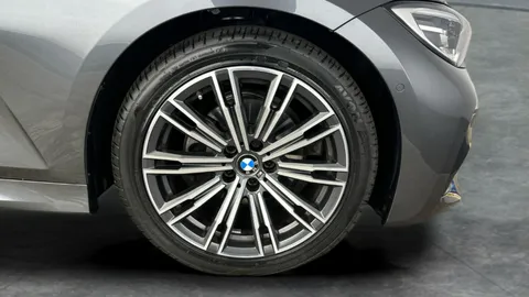 Thumbnail image for the BMW 3 Series 2.0 320i M Sport
