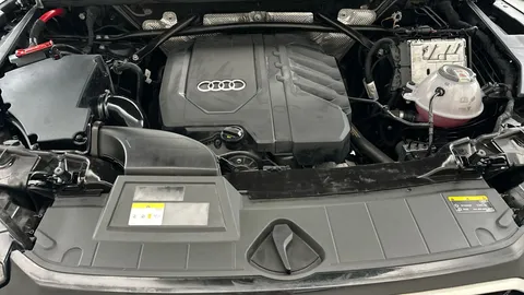 Thumbnail image for the Audi Q5 2.0 TFSI 45 S line   S Tronic quattro