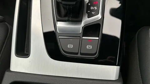 Thumbnail image for the Audi Q5 2.0 TFSI 45 S line   S Tronic quattro