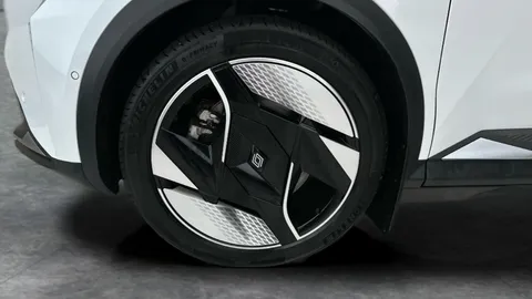 Thumbnail image for the Renault Scenic E-Tech long range 87kWh iconic