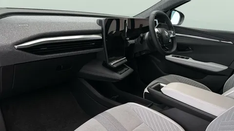 Thumbnail image for the Renault Scenic E-Tech long range 87kWh iconic