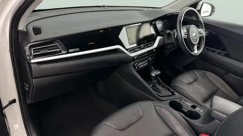 Thumbnail image for the Kia Niro 1.6 GDi 3    DCT