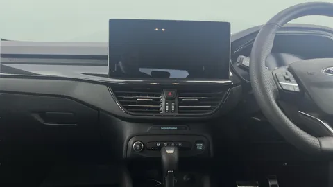 Thumbnail image for the Ford Focus 1.0T EcoBoost MHEV ST-Line X    DCT