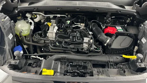 Thumbnail image for the Ford Puma 1.0T EcoBoost MHEV ST-Line Vignale    DCT