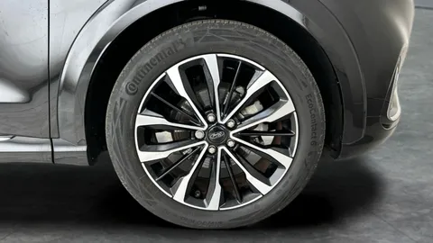 Thumbnail image for the Ford Puma 1.0T EcoBoost MHEV ST-Line Vignale    DCT