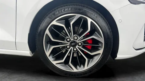 Thumbnail image for the Ford Focus 1.0T EcoBoost MHEV ST-Line X    DCT