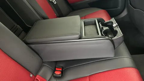 Thumbnail image for the Lexus Es 2.5 300h F Sport    E-CVT