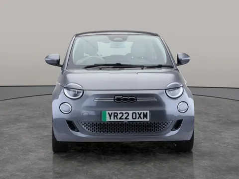 Thumbnail image for the Fiat 500E 42kWh La Prima