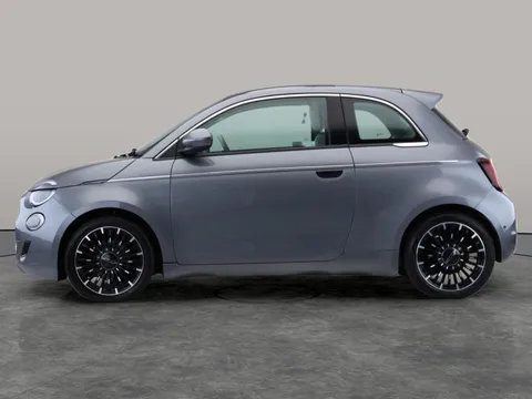 Thumbnail image for the Fiat 500E 42kWh La Prima