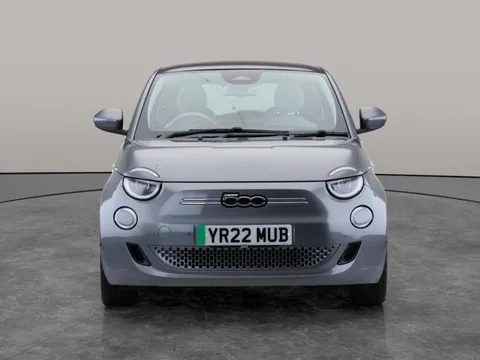 Thumbnail image for the Fiat 500E 42kWh La Prima
