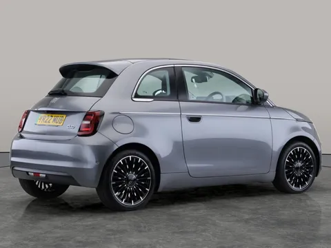 Thumbnail image for the Fiat 500E 42kWh La Prima