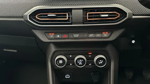 Thumbnail image for the Dacia Sandero Stepway 1.0 TCe Journey