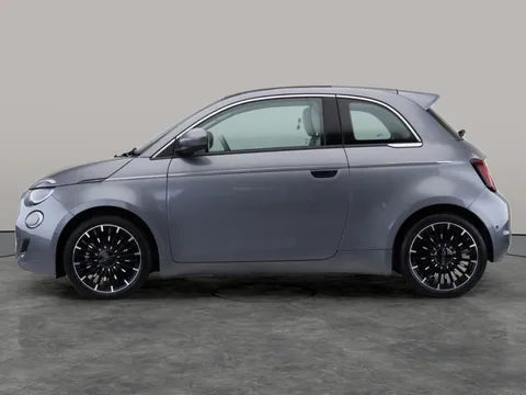 Thumbnail image for the Fiat 500E 42kWh La Prima
