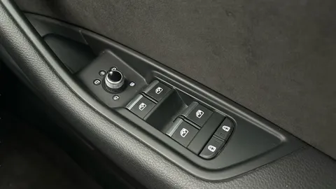 Thumbnail image for the Audi A4 2.0 TDI 35 Black Edition   S Tronic