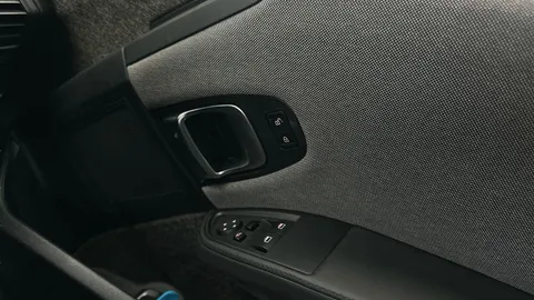 Thumbnail image for the BMW i3 42.2kWh S