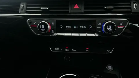 Thumbnail image for the Audi A4 2.0 TDI 35 Black Edition   S Tronic