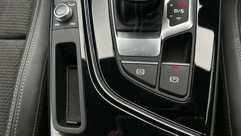 Thumbnail image for the Audi A4 2.0 TDI 35 Black Edition   S Tronic