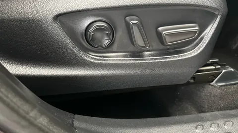 Thumbnail image for the Toyota C-HR 1.8 VVT-h GPF Excel    CVT