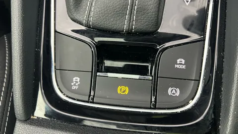 Thumbnail image for the Škoda Karoq 1.5 TSI ACT SportLine   DSG