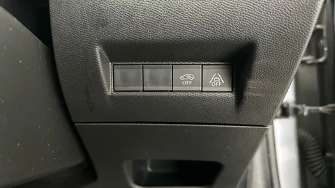 Thumbnail image for the Peugeot E-208 50kWh GT