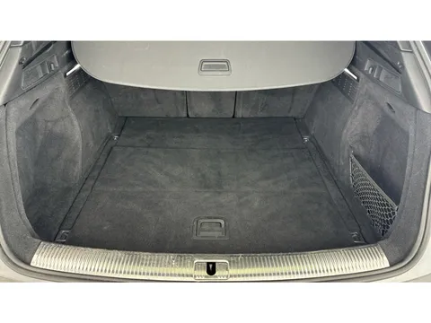 Thumbnail image for the Audi Q5 2.0 TDI 40 S line   S Tronic quattro