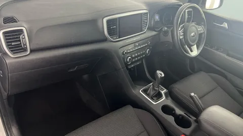 Thumbnail image for the Kia Sportage 1.6 CRDi MHEV 2
