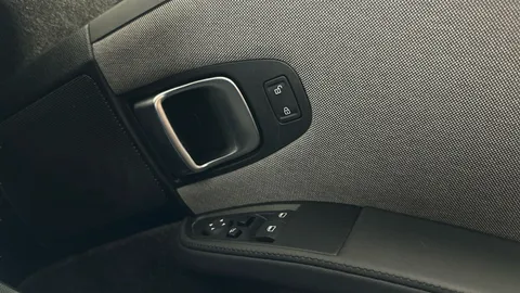 Thumbnail image for the BMW i3 42.2kWh S