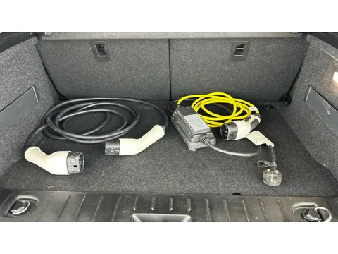 Thumbnail image for the BMW i3 42.2kWh S