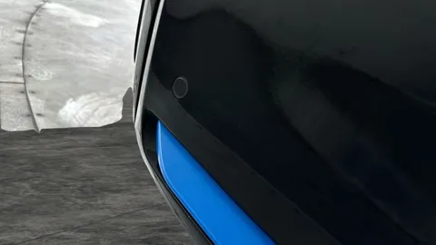Thumbnail image for the BMW i3 42.2kWh S