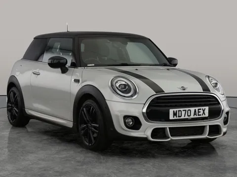 Thumbnail image for the Mini Hatch 1.5 Cooper Sport   Steptronic