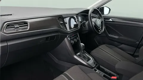 Thumbnail image for the Volkswagen T-Roc 1.5 TSI GPF EVO Design   DSG