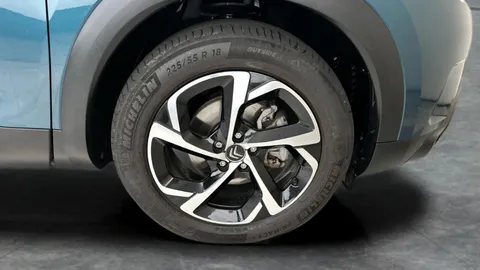 Thumbnail image for the Citroën C5 Aircross 1.2 PureTech Shine