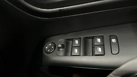 Thumbnail image for the Citroën C5 Aircross 1.2 PureTech Shine
