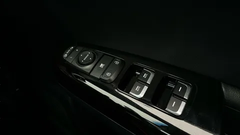 Thumbnail image for the Kia Sportage 1.6 CRDi MHEV GT-Line S    DCT AWD