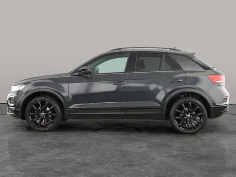 Thumbnail image for the Volkswagen T-Roc 1.5 TSI EVO Black Edition   DSG