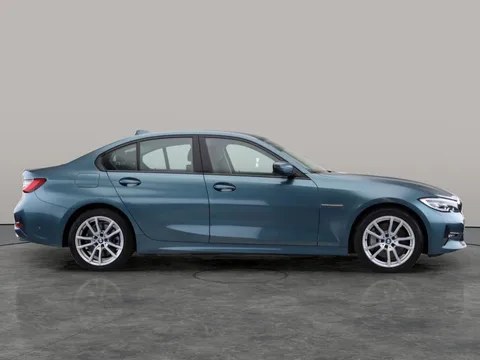 Thumbnail image for the BMW 3 Series 2.0 330e 12kWh Sport Pro   Plug-in