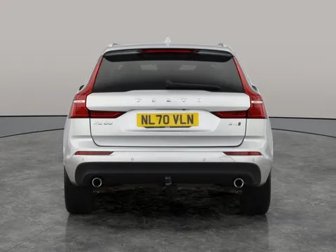 Thumbnail image for the Volvo XC60 2.0 B4 MHEV Momentum    AWD