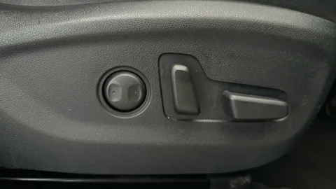 Thumbnail image for the Kia Sportage 1.6 CRDi MHEV GT-Line S    DCT AWD
