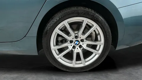 Thumbnail image for the BMW 3 Series 2.0 330e 12kWh Sport Pro   Plug-in
