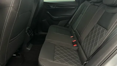 Thumbnail image for the Škoda Karoq 1.5 TSI ACT SportLine   DSG
