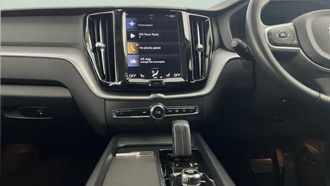 Thumbnail image for the Volvo XC60 2.0 B4 MHEV Momentum    AWD