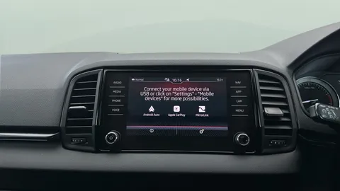 Thumbnail image for the Škoda Karoq 1.5 TSI ACT SportLine   DSG