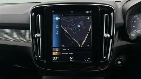 Thumbnail image for the Volvo XC40 1.5h T5 Twin Engine Recharge 10.7kWh R-Design   Plug-in