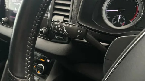 Thumbnail image for the Škoda Karoq 1.5 TSI ACT SportLine   DSG