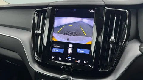 Thumbnail image for the Volvo XC60 2.0 B4 MHEV Momentum    AWD
