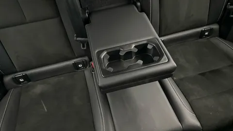 Thumbnail image for the Volvo XC40 1.5h T5 Twin Engine Recharge 10.7kWh R-Design   Plug-in