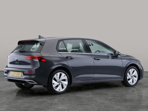 Thumbnail image for the Volkswagen Golf 1.5 eTSI MHEV Style    DSG