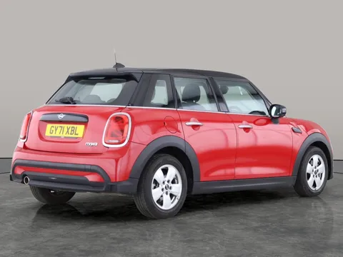 Thumbnail image for the Mini Hatch 1.5 Cooper Classic   Steptronic