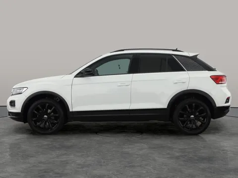 Thumbnail image for the Volkswagen T-Roc 1.5 TSI EVO Black Edition   DSG