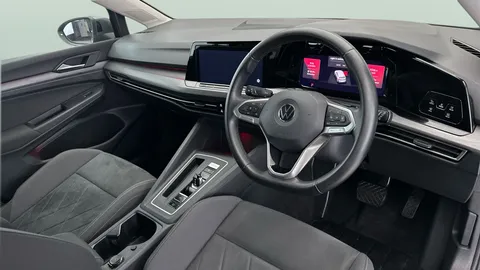 Thumbnail image for the Volkswagen Golf 1.5 eTSI MHEV Style    DSG